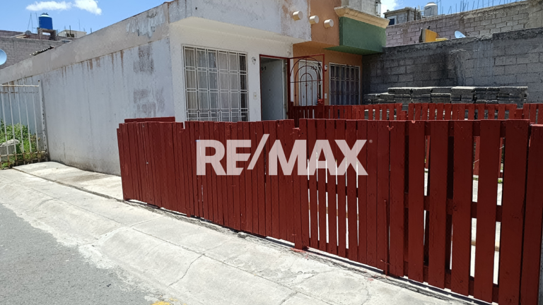 Pie de casa en venta en Los Héroes Tecámac Sección jardines